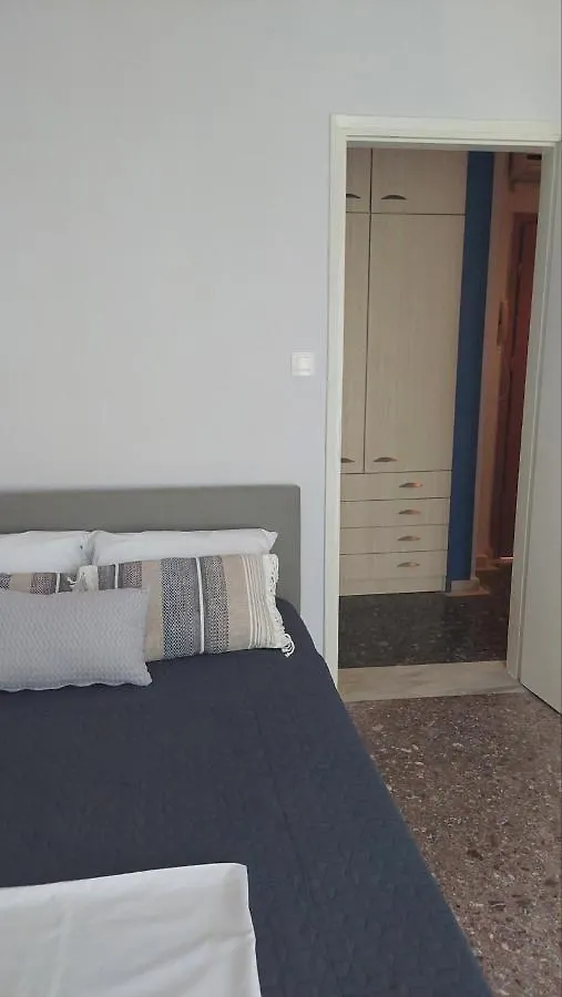 Lenia Apartment Nea Plagia